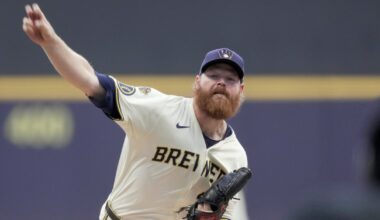 Thursday news and notes: Woodruff gets QO, Weeks shifts roles