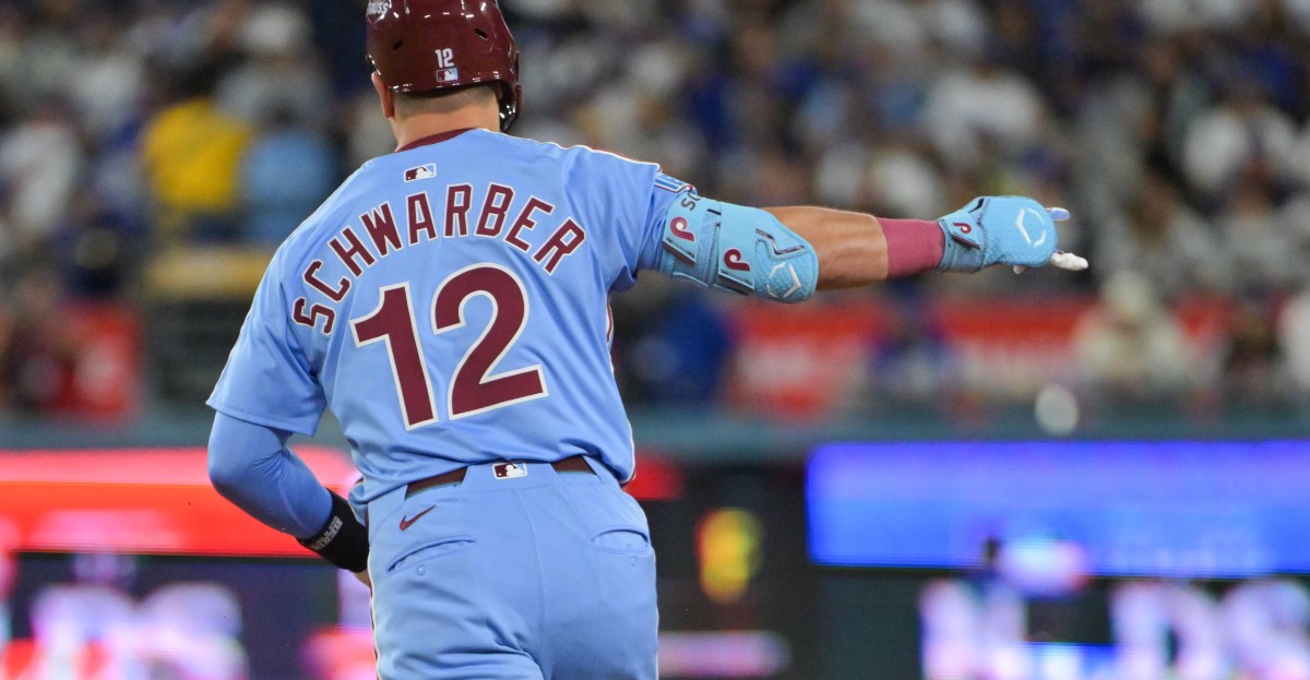 What should be the Phillies’ Kyle Schwarber backup plan?