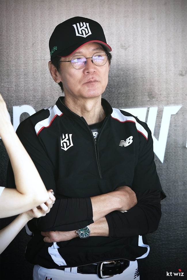 Photo = Courtesy of KT Wiz