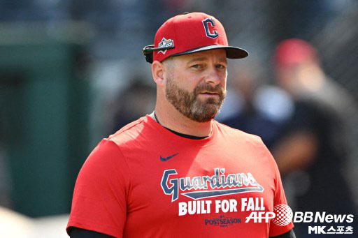 Cleveland coach Stephen Vogt was named coach of the year. 사진=ⓒAFPBBNews = News1