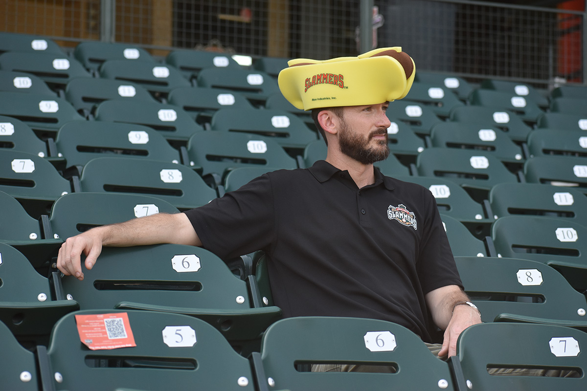 Night Train Veeck, The Baseball Heir - The People Issue 2025