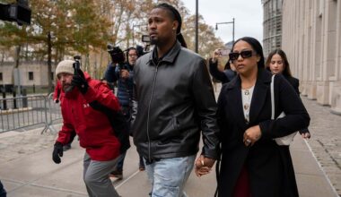 Cleveland Guardians' Luis Ortiz leaves Brooklyn federal court, Wednesday, Nov. 12, 2025, in New York. (AP Photo/Yuki Iwamura)
