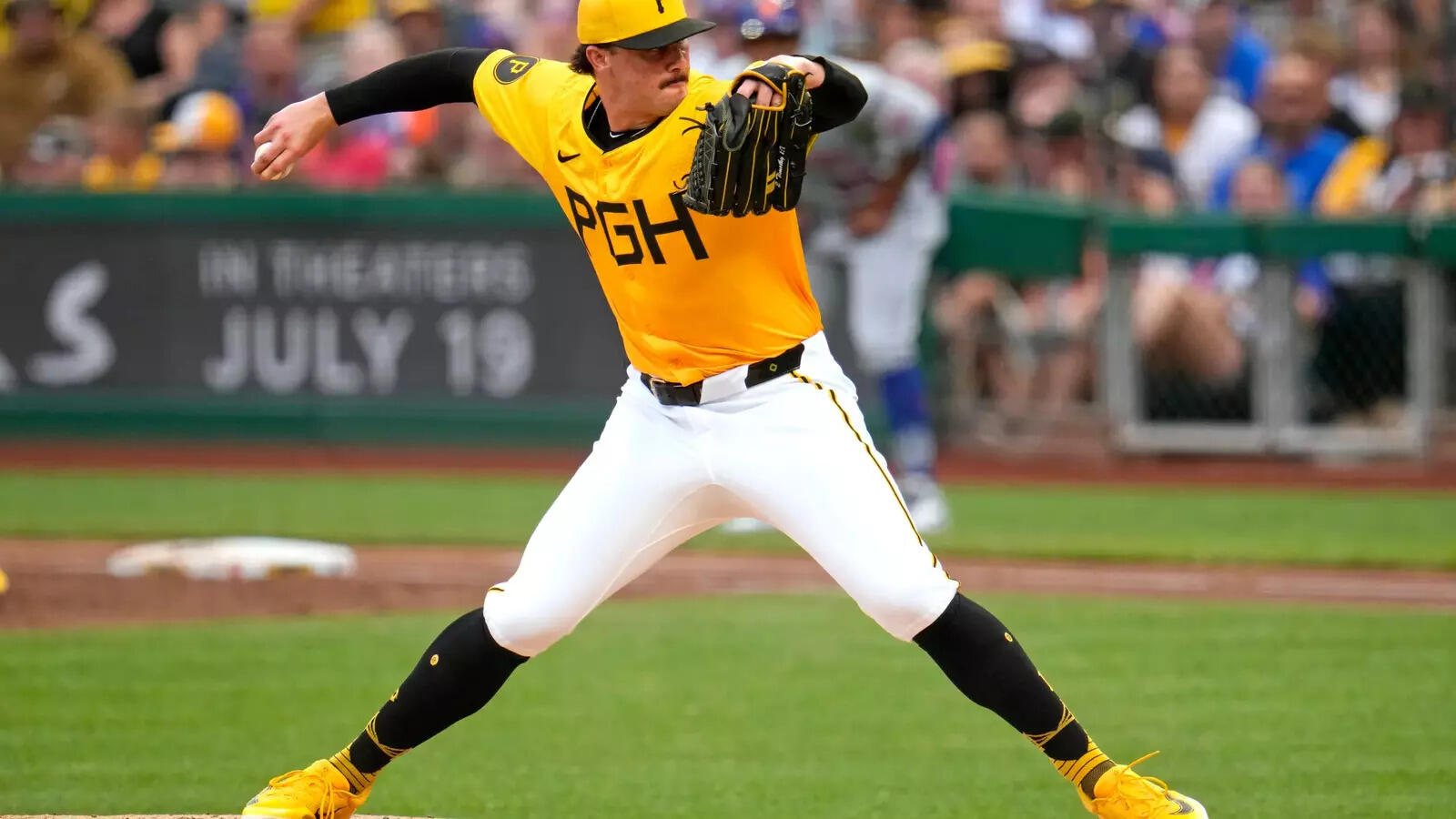 Pittsburgh Pirates' Paul Skenes (Image via Getty) Pittsburgh Pirates' Paul Skenes