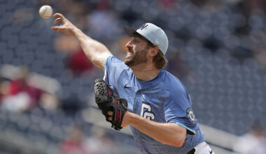 Seattle Mariners Ryan Loutos...