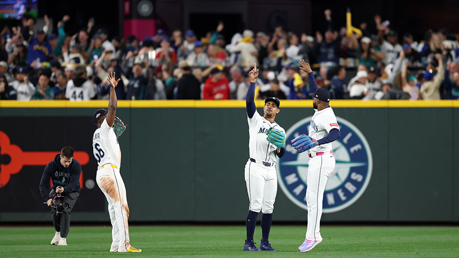 Seattle Mariners TV outfielders...