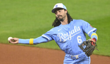 Royals, Jonathan India avoid arbitration with new deal