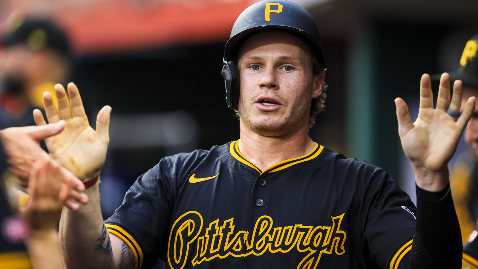Pirates avoid arbitration with outfielder Jack Suwinski