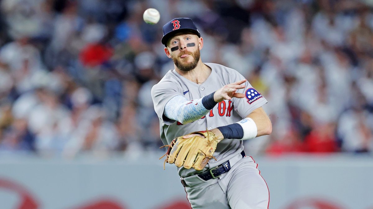 Trevor Story opts in, adds clarity to shape of Red Sox in 2026 – NBC Sports Boston