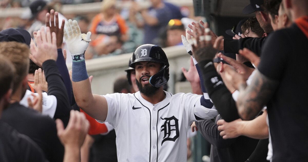 Gleyber Torres accepts qualifying offer, will return to Detroit Tigers in 2026