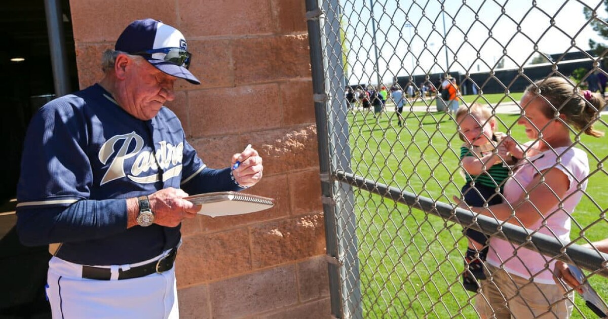 Randy Jones, Who Won Cy Young Award with Padres, Dies at 75