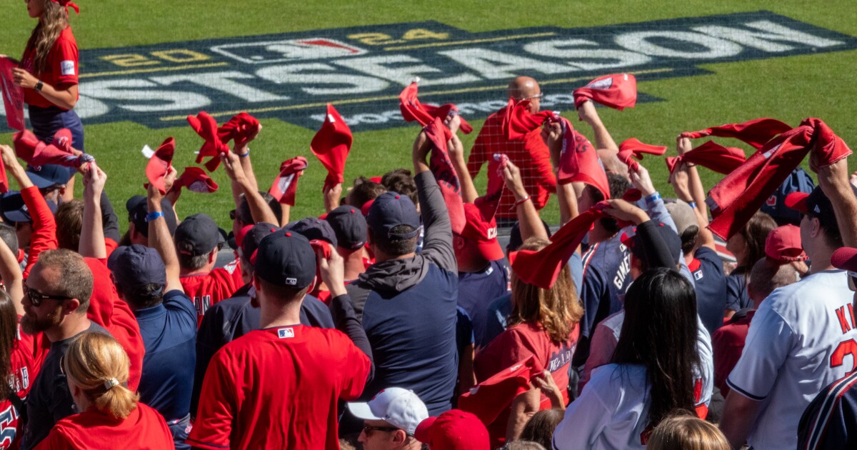 Grateful for sports this Thanksgiving: Terry Pluto on community, distraction and tradition