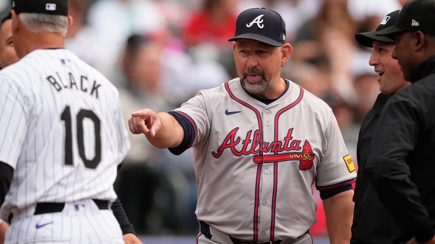Braves hire Walt Weiss as manager to replace Brian Snitker