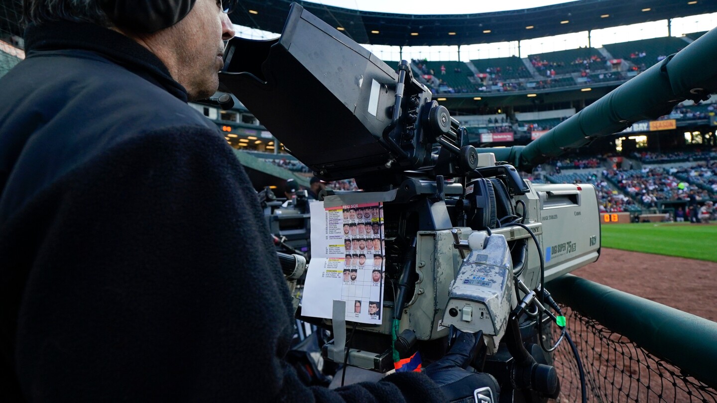 MLB's new media deals with ESPN, NBC and Netflix total $800M annually