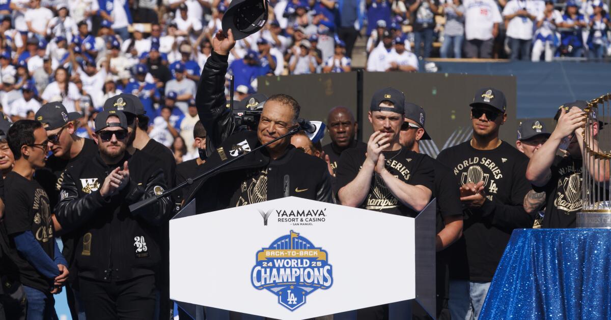 Dodgers celebrate repeat World Series title with another stadium rally
