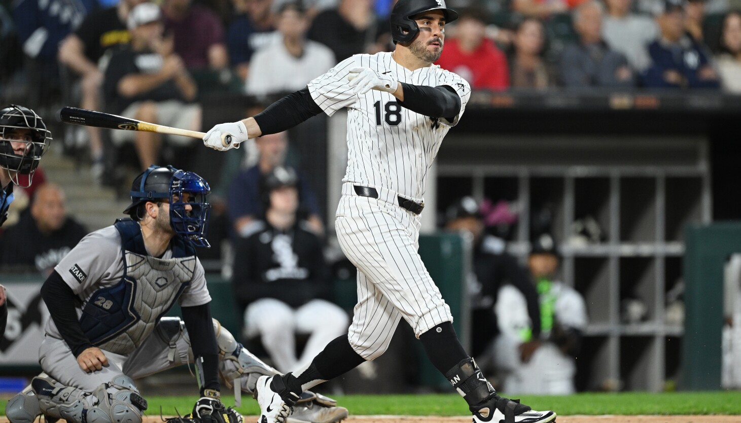 White Sox sign Derek Hill, non-tender Mike Tauchman