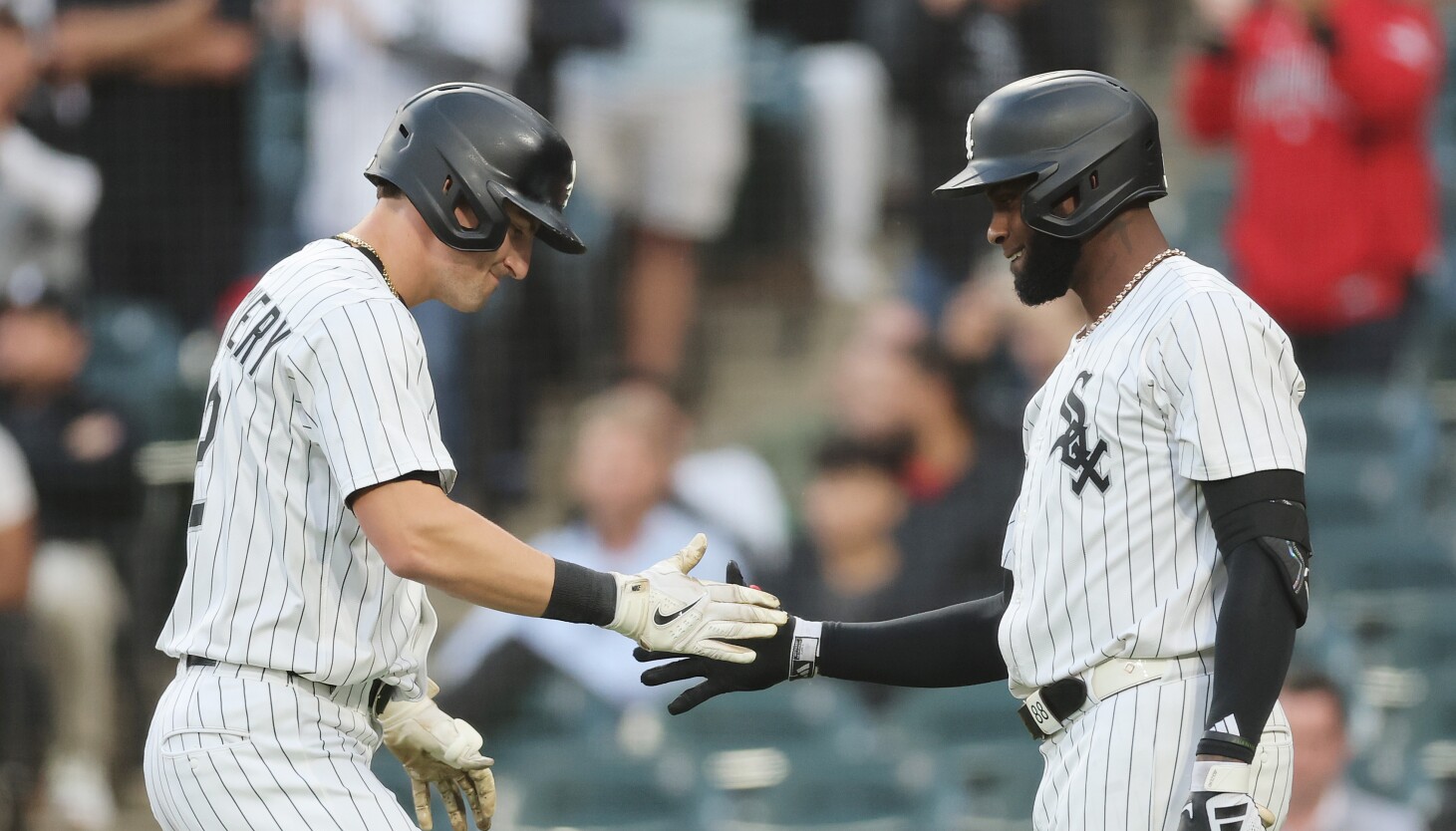 Luis Robert Jr. wants to remain with White Sox, build on second half performance