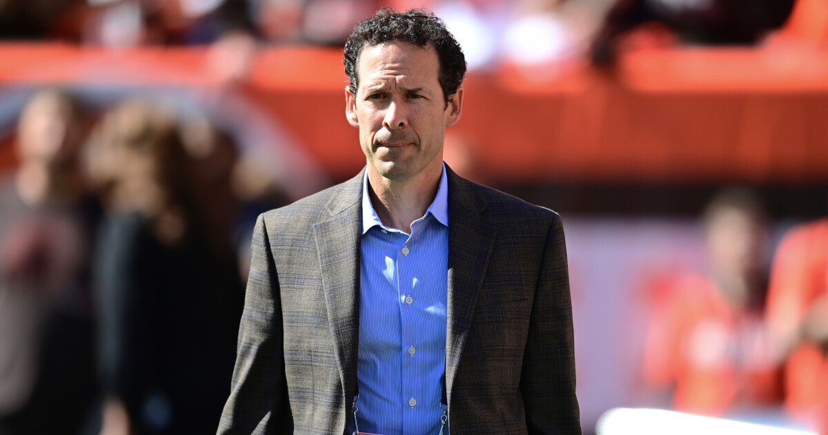 Rockies hiring DePodesta of 'Moneyball' fame to run baseball ops, sources say