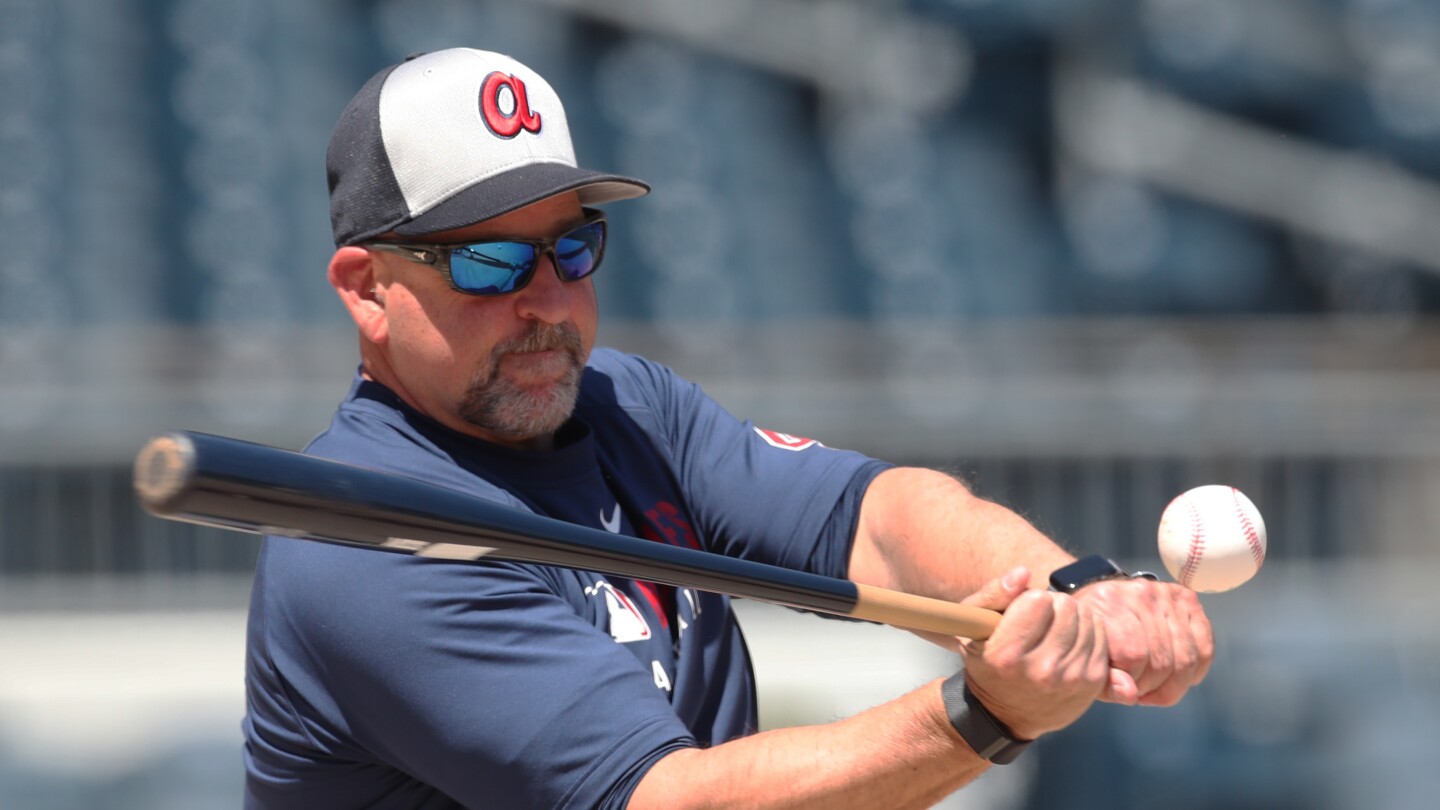 Atlanta Braves hire Walt Weiss as their manager, succeeding Brian Snitker