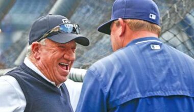 Randy Jones, the San Diego Padres' first Cy Young Award winner, dies at 75