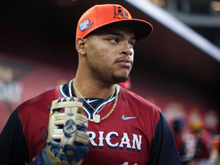 Rays prospect Isaac reveals he had 'life-saving' brain surgery