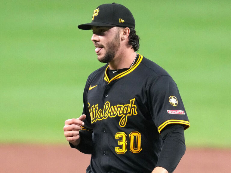 Skenes dismisses report of desire to join Yanks: 'I want to' win in Pittsburgh