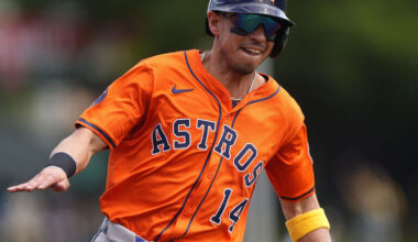 Braves acquire Gold Glover Dubón from Astros for Allen