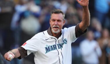 Mariners will retire Randy Johnson's No. 51 during the 2026 season