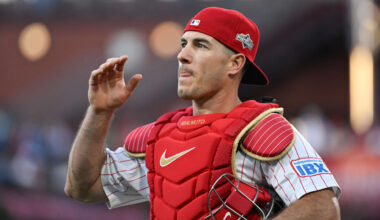 Pirates Pursuing Phillies Star Catcher