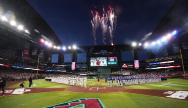 Diamondbacks Bring Back Can't-Miss Ballpark Deal