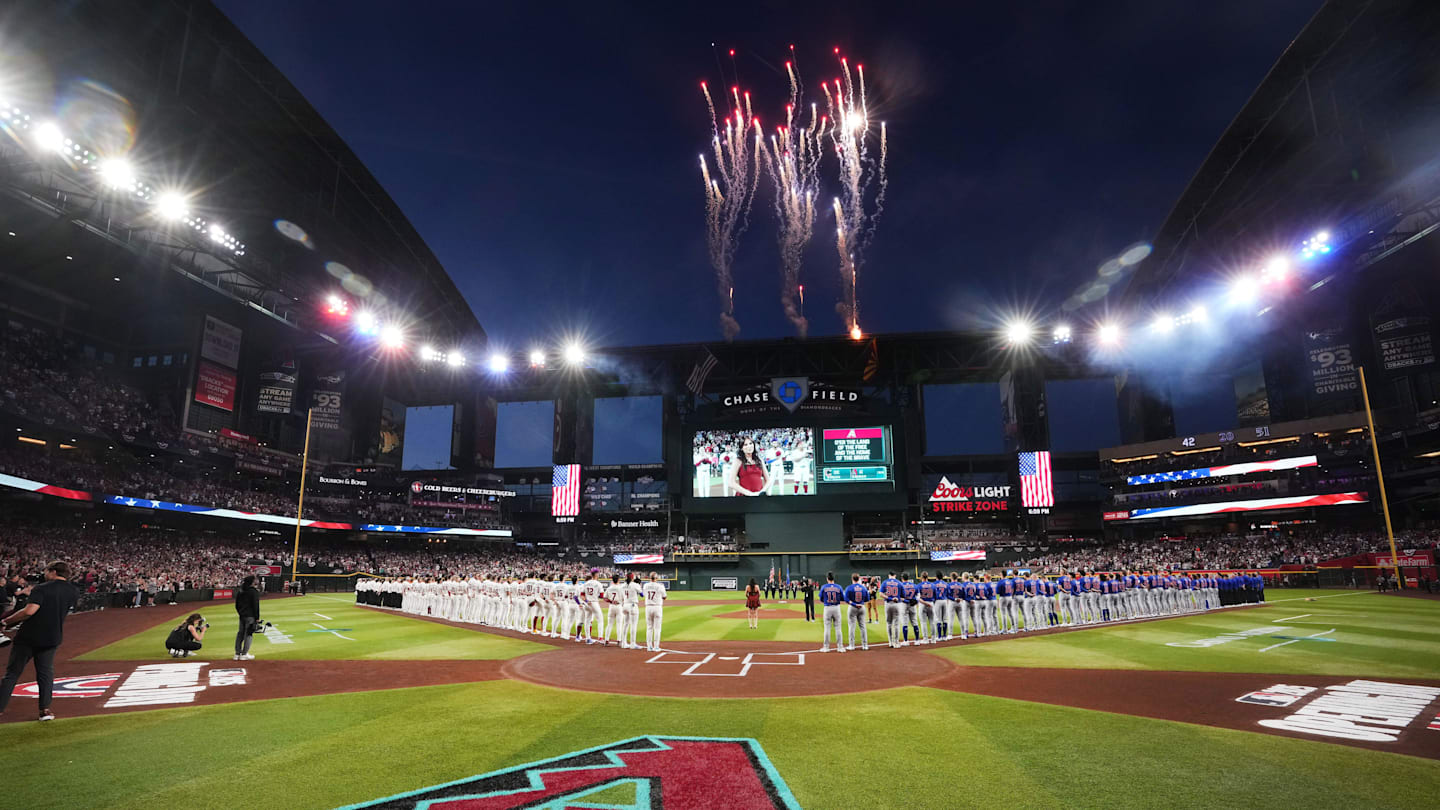 Diamondbacks Bring Back Can't-Miss Ballpark Deal