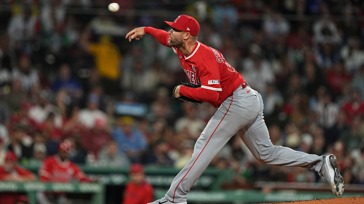 Los Angeles Angels v Boston Red Sox