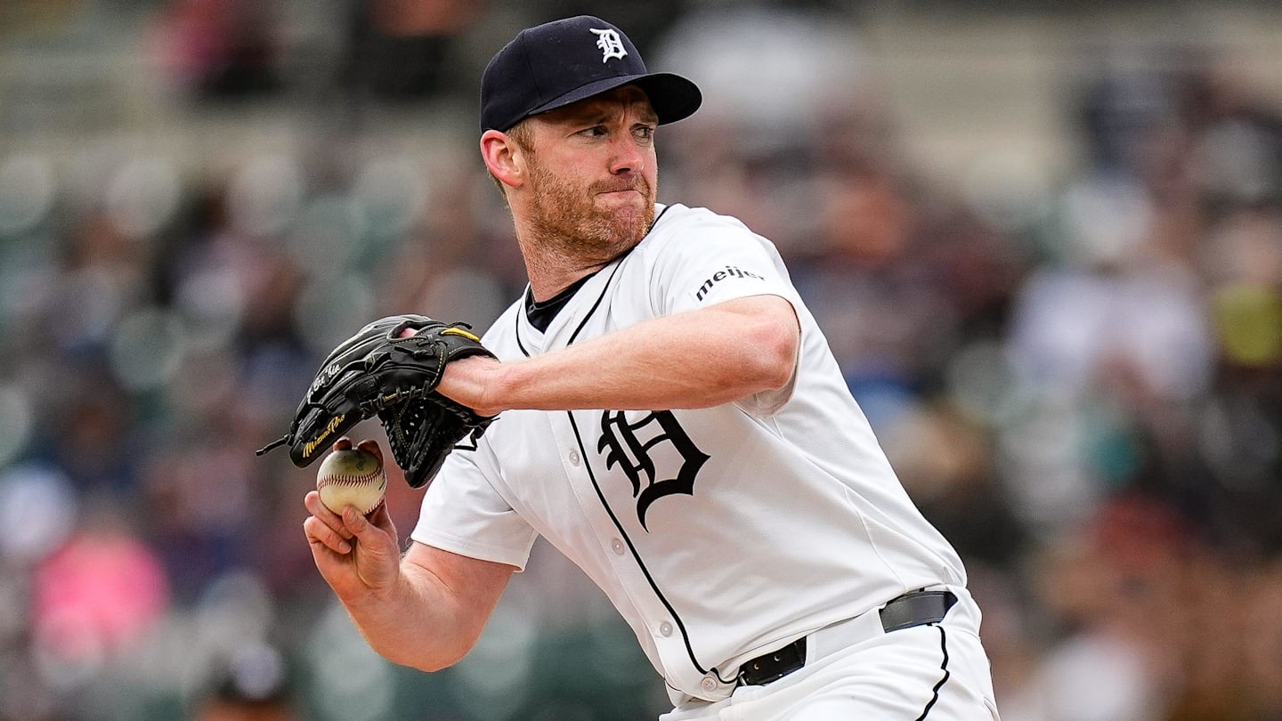 Detroit Tigers pitcher John Brebbia (49) throws against Chicago White Sox during the eighth inning at Comerica Park in Detroit on Saturday, April 5, 2025.