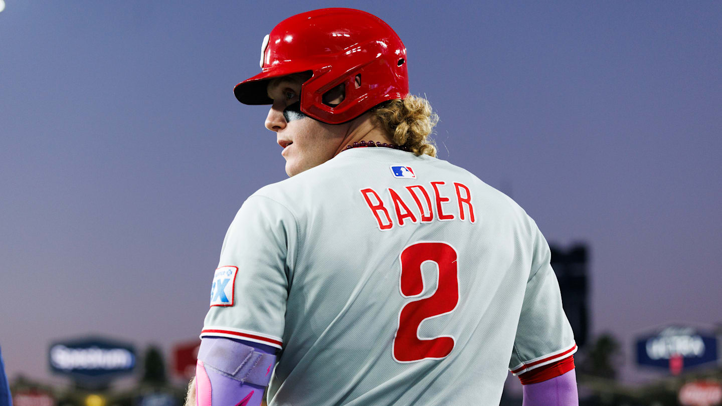 Philadelphia Phillies v Los Angeles Dodgers