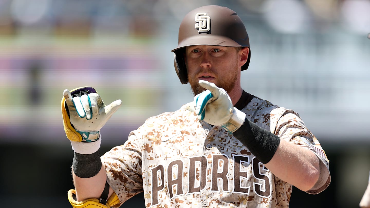 Los Angeles Dodgers v San Diego Padres