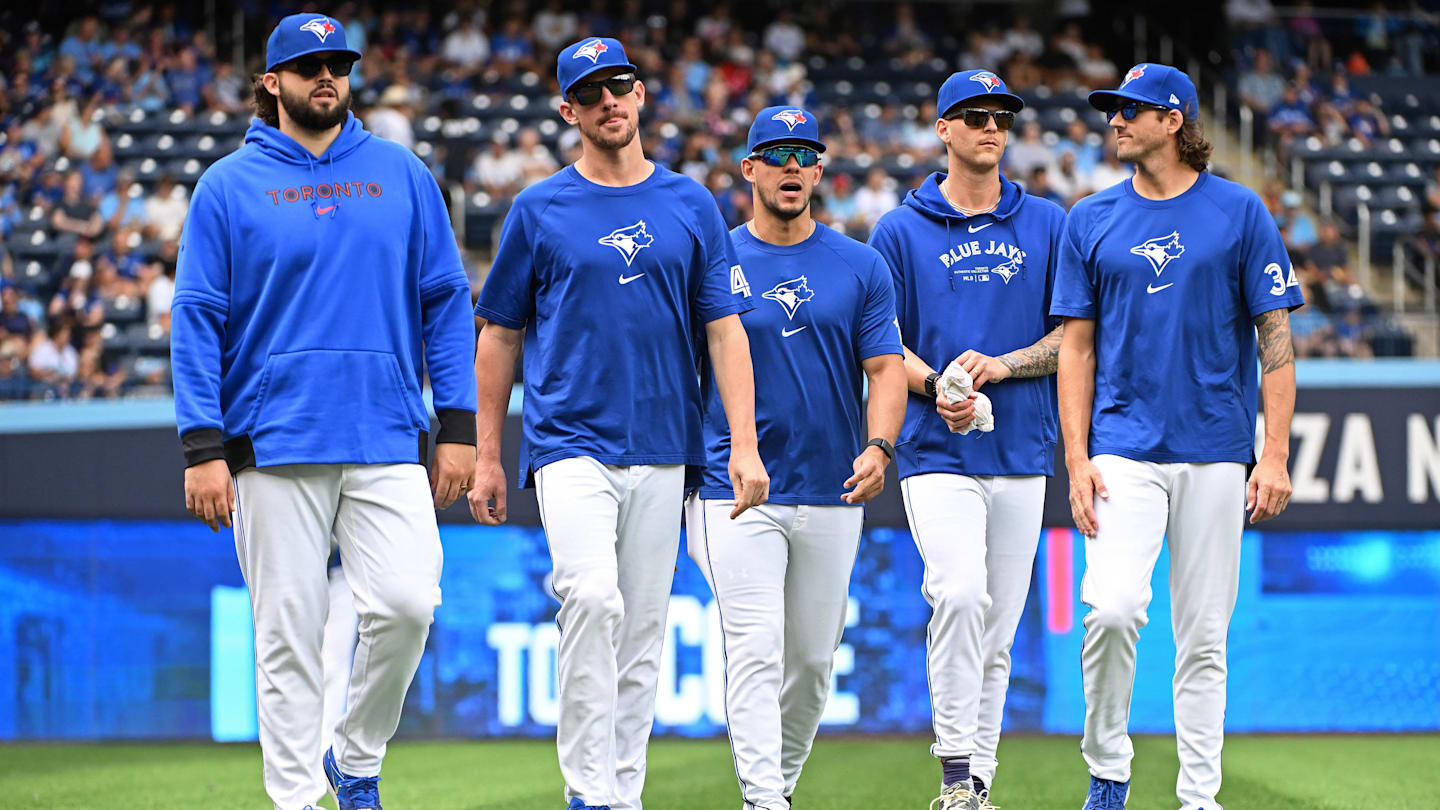 Angels Sign Former All-Star, Top Prospect to $2 Million Contract: Report