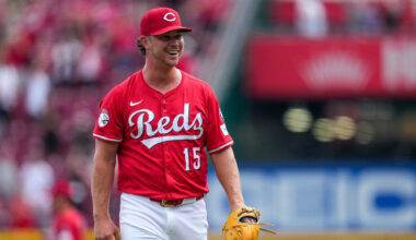 Emilio Pagan Signing Should Not Stifle Reds Attempt to Sign Kyle Schwarber