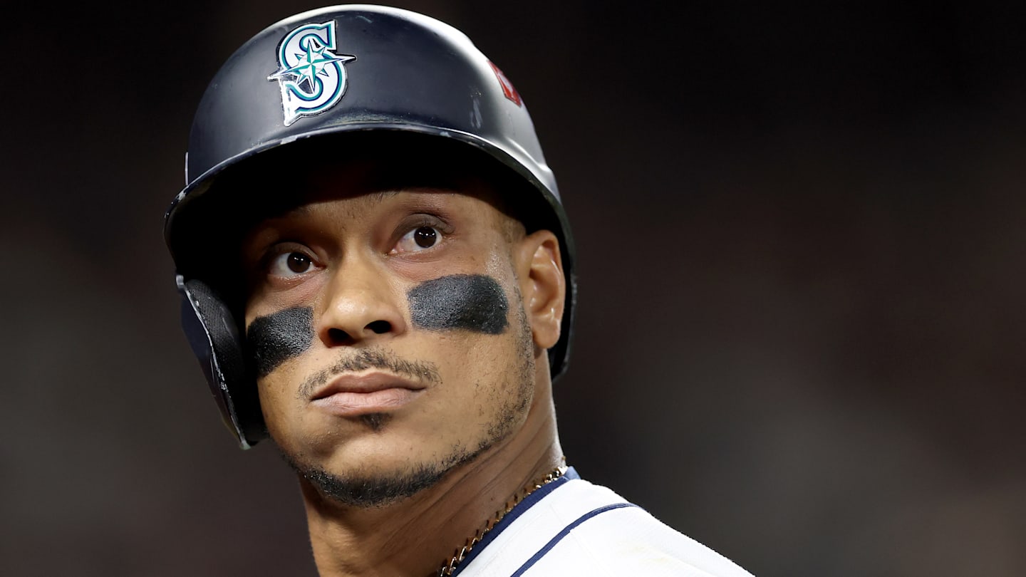 American League Championship Series - Toronto Blue Jay v Seattle Mariners - Game Four