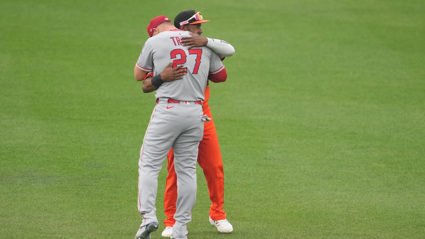 Los Angeles Angels v Baltimore Orioles