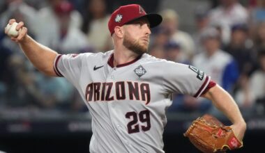 D-backs Insider Gives Update on Merrill Kelly Reunion