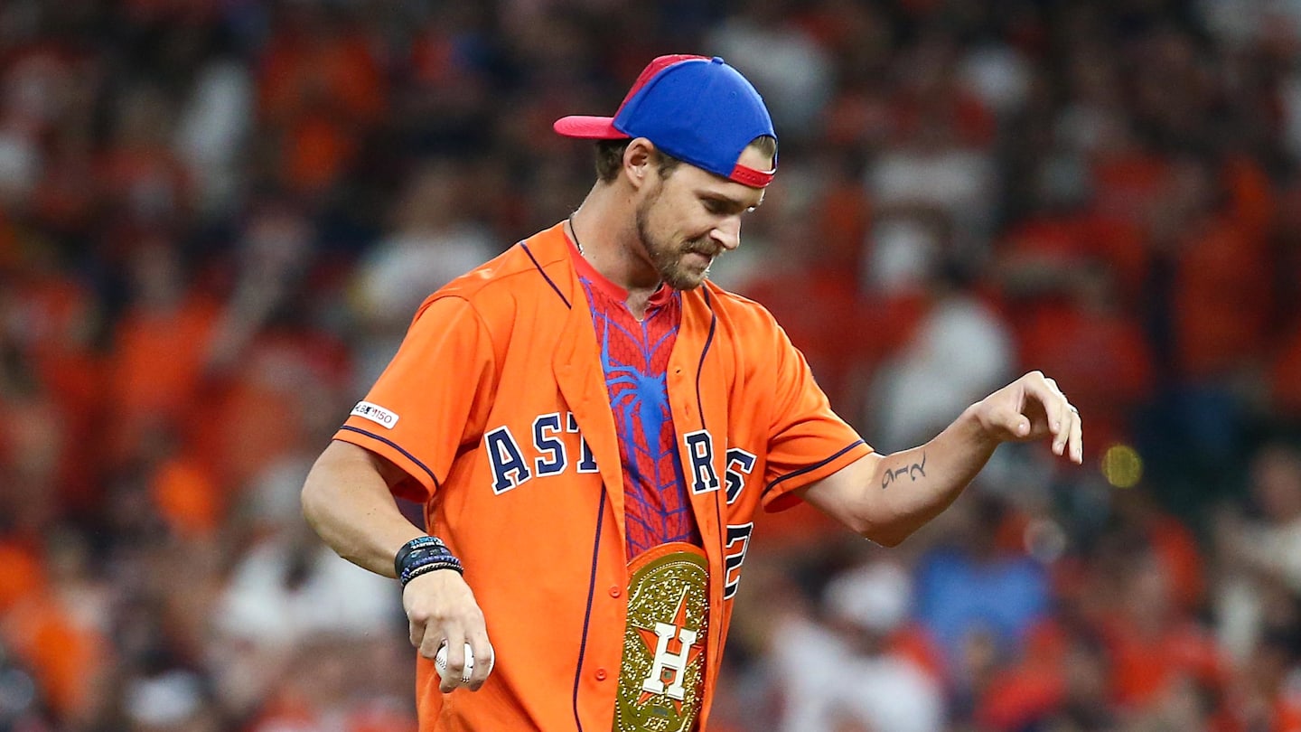 Former Astros World Series Star Tells All About 2017 Sign-Stealing Scandal