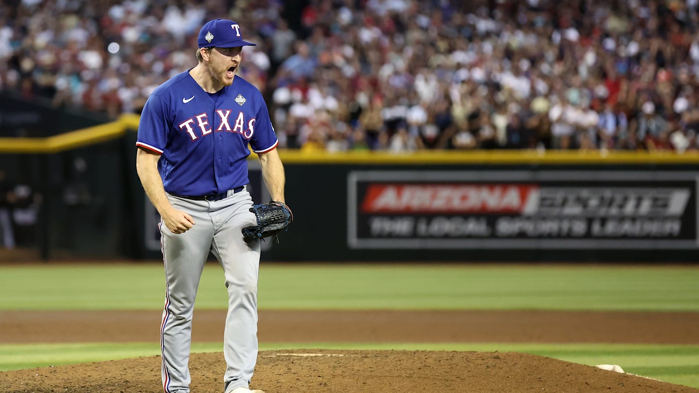 World Series - Texas Rangers v Arizona Diamondbacks - Game Five