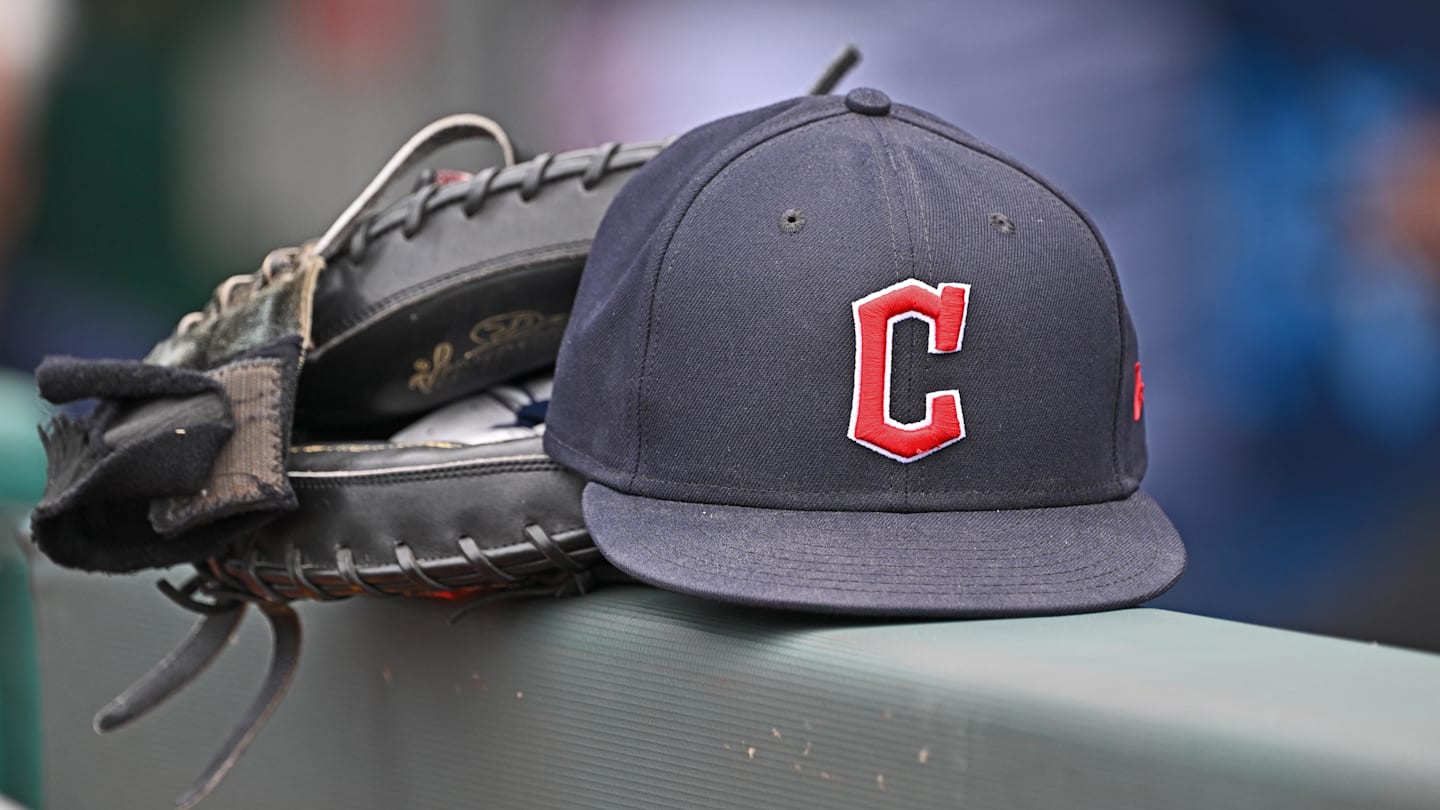 Cardinals Officially Add 27-Year-Old Pitcher From Guardians