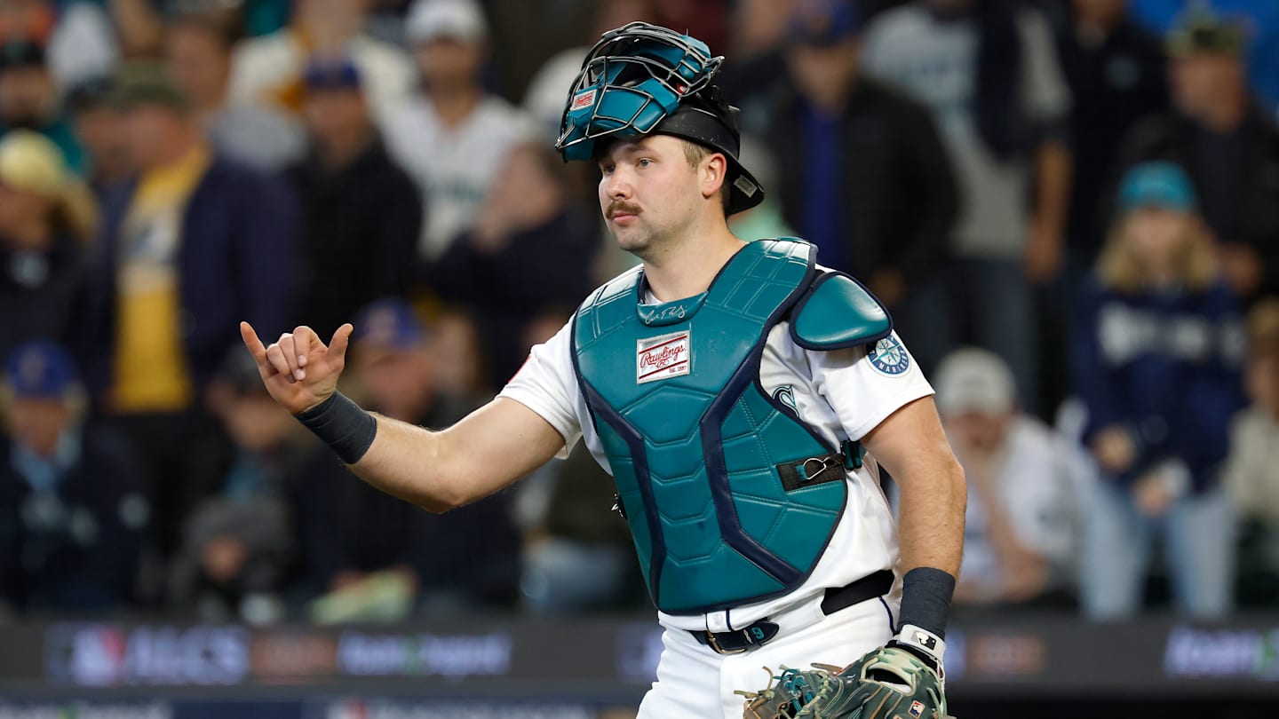 American League Championship Series - Toronto Blue Jay v Seattle Mariners - Game Five