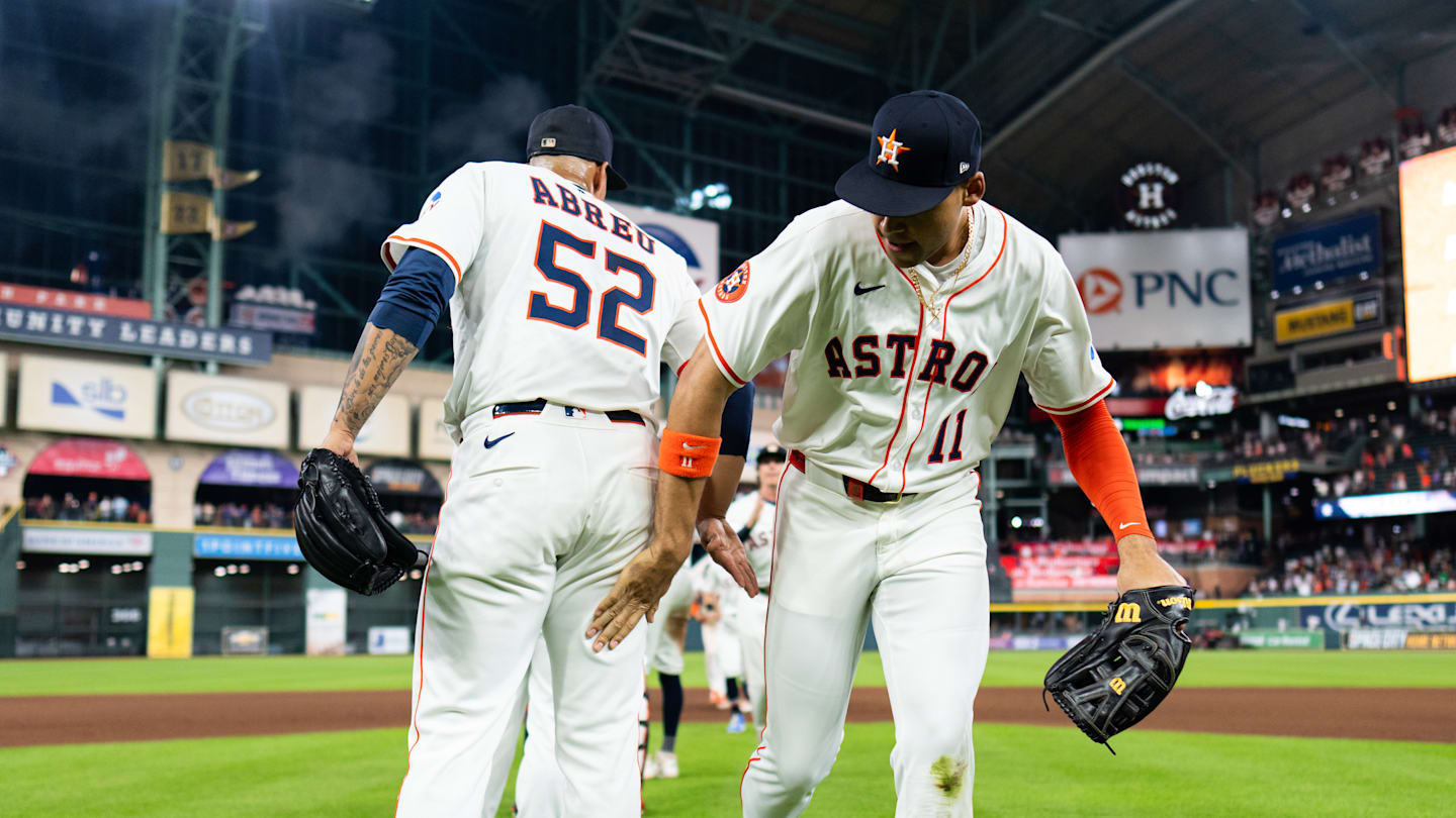 Texas Rangers v Houston Astros