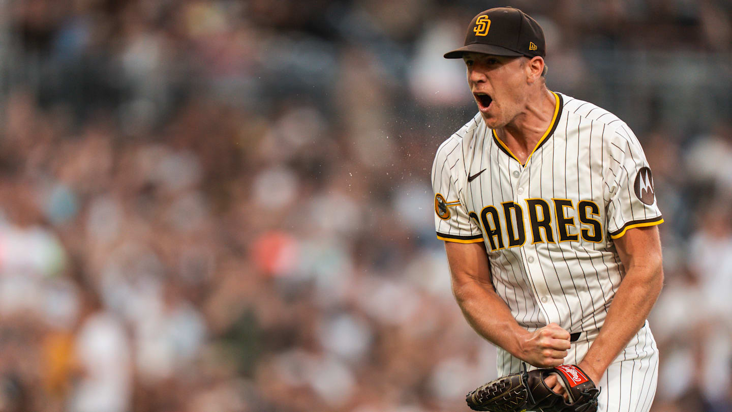 Arizona Diamondbacks v San Diego Padres