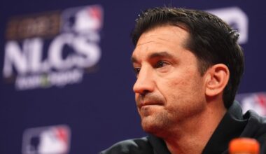 D-backs GM Mike Hazen Opens Up on Competing with Dodgers