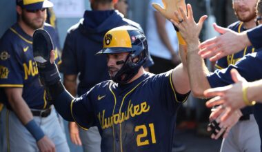 National League Championship Series - Milwaukee Brewers v Los Angeles Dodgers - Game Three