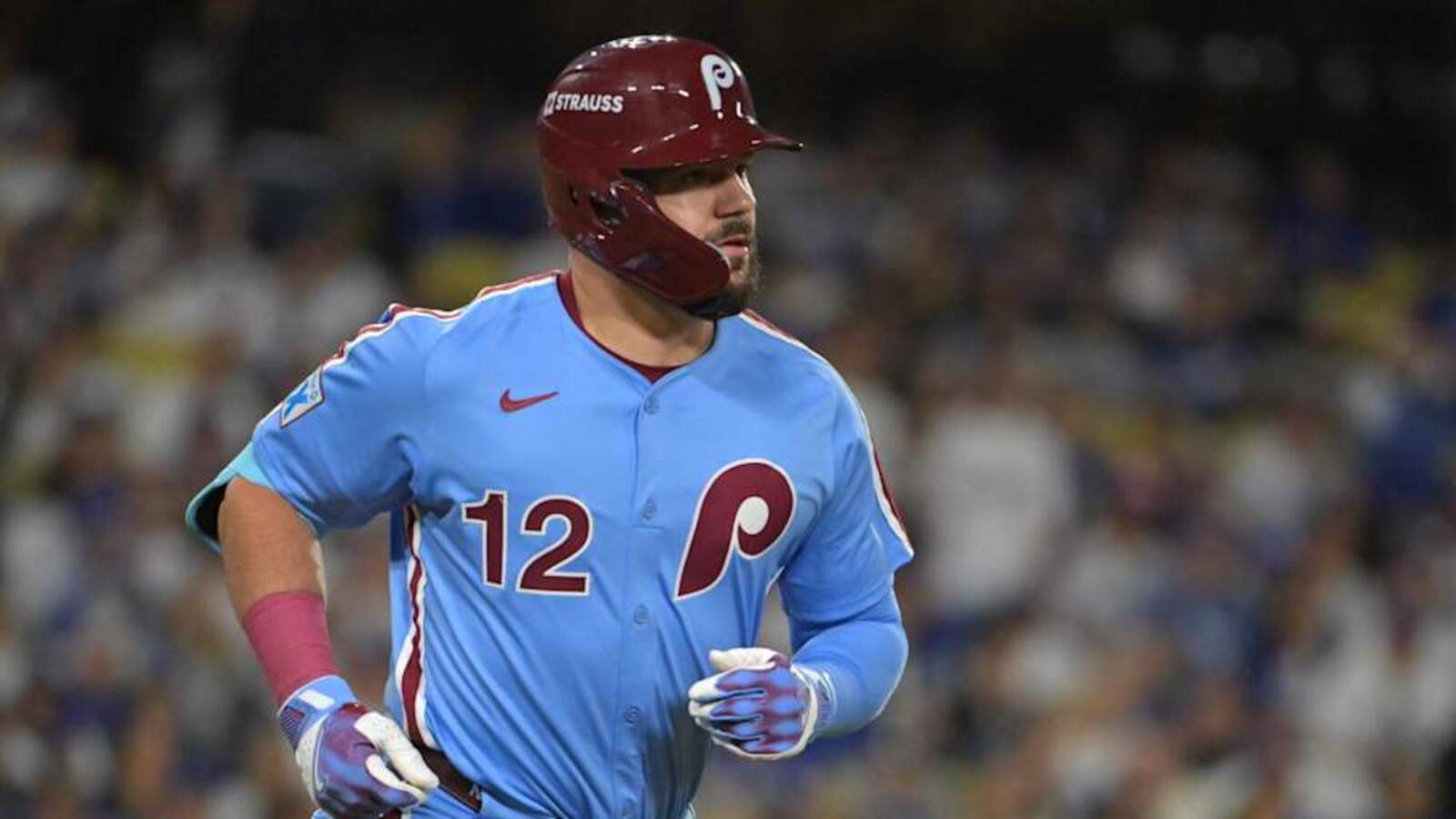 Pirates Outbid Phillies for Kyle Schwarber