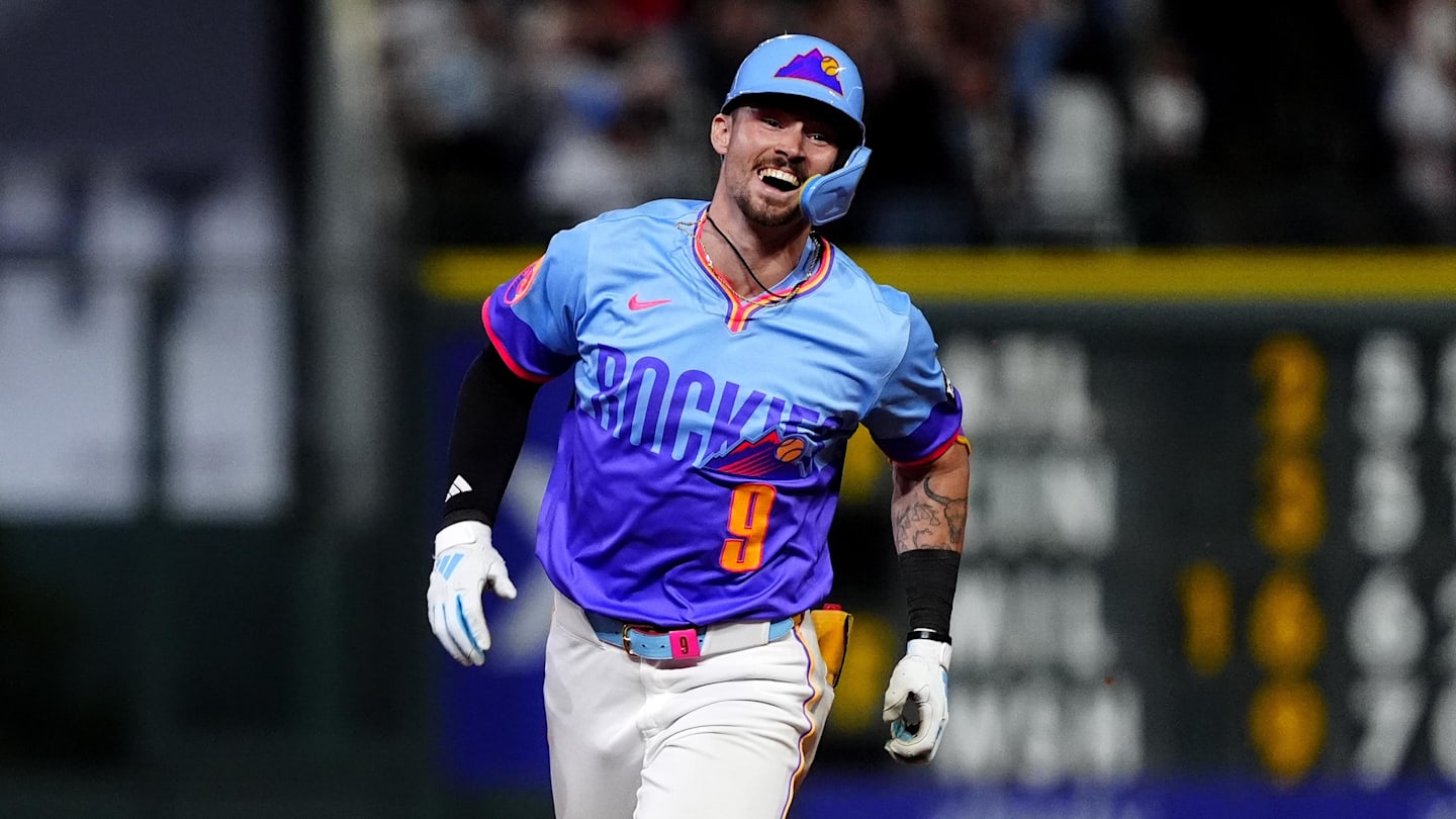 Yankees Interested in Rockies Gold Glover Trade