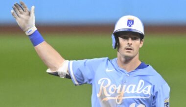 Braves Agree to Sign Veteran OF Mike Yastrzemski to Two-Year Deal